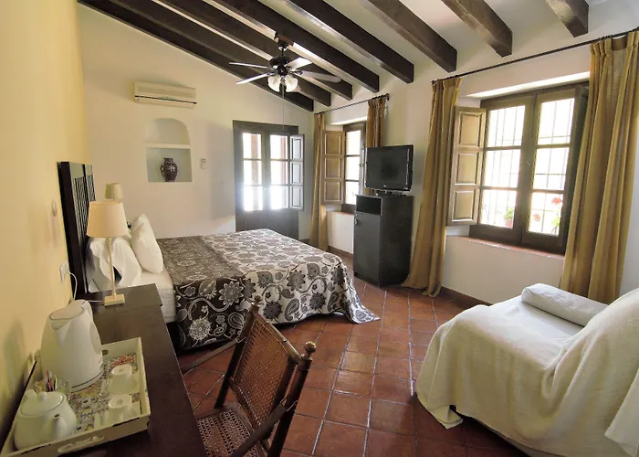 Fuente Del Sol Otel